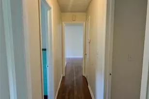 2820 Cardo Dr NW, Atlanta, GA 30318 - Photo 21