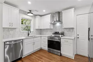 418 Shannon Dr SW, Atlanta, GA 30310 - Photo 9