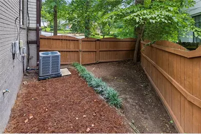 418 Shannon Drive SW, Atlanta, GA 30310 - Photo 39
