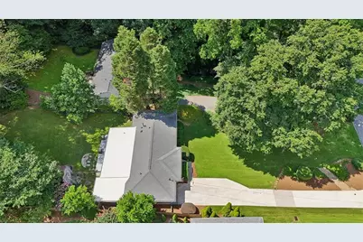 2201 Fairway Circle NE, Brookhaven, GA 30319 - Photo 39