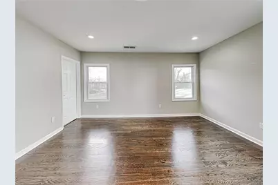 492 Elbridge Drive NW, Atlanta, GA 30318 - Photo 7