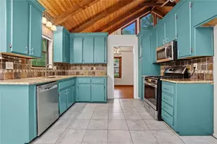 4910 Tremont Dr NE, Marietta, GA 30066 - Photo 13