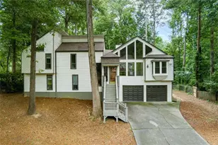 4910 Tremont Dr NE, Marietta, GA 30066 - Photo 3