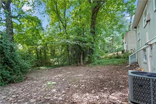 3560 Fairlane Dr NW, Atlanta, GA 30331 - Photo 37