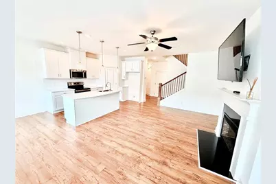 34 Auburn Woods Drive, Auburn, GA 30011 - Photo 11