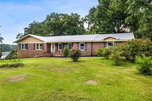 134 Ellen Hand Cir, Cedartown, GA 30125 - Photo 3