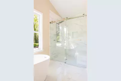 1677 North Avenue NW, Atlanta, GA 30318 - Photo 33