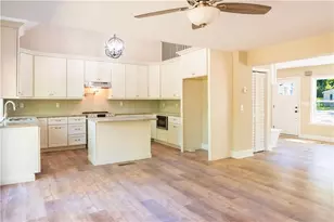 1677 North Ave NW, Atlanta, GA 30318 - Photo 7