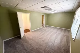 135 N Clublands Ct, Johns Creek, GA 30022 - Photo 31