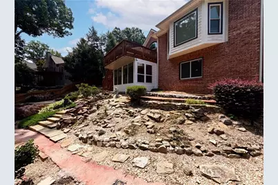135 N Clublands Court, Johns Creek, GA 30022 - Photo 11