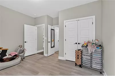 208 Shields Street, Winder, GA 30680 - Photo 9