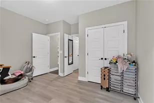 208 Shields St, Winder, GA 30680 - Photo 9