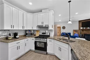 208 Shields St, Winder, GA 30680 - Photo 23
