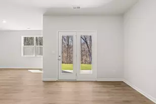 6067 Airedale Dr, Union City, GA 30291 - Photo 11
