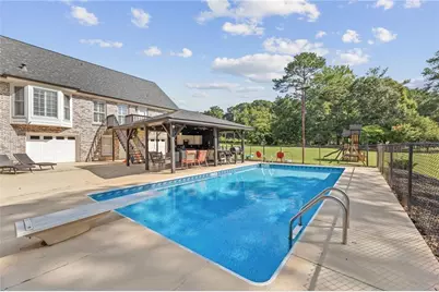 3906 Laurens Lane, Snellville, GA 30039 - Photo 29