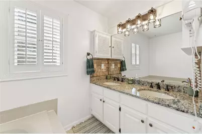 3906 Laurens Lane, Snellville, GA 30039 - Photo 19