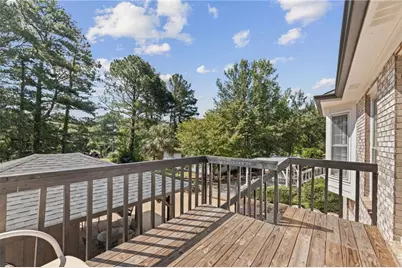3906 Laurens Lane, Snellville, GA 30039 - Photo 31