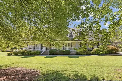 3906 Laurens Lane, Snellville, GA 30039 - Photo 3
