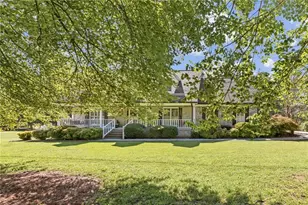 3906 Laurens Ln, Snellville, GA 30039 - Photo 3