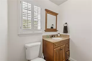3906 Laurens Ln, Snellville, GA 30039 - Photo 15