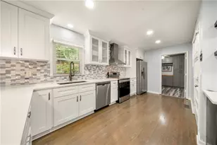 1701 Smithwood Dr, Marietta, GA 30062 - Photo 11