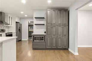 1701 Smithwood Dr, Marietta, GA 30062 - Photo 15