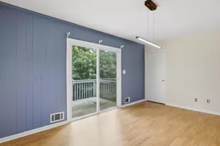 3207 Laura Ln, Lithia Springs, GA 30122 - Photo 9