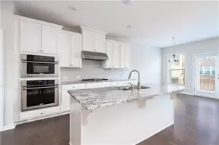 770 Sunset Park Dr, Suwanee, GA 30024 - Photo 7