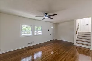 8285 Hemlock Dr, Jonesboro, GA 30238 - Photo 11