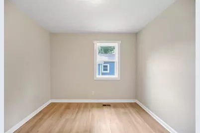242 Jackson Street, Barnesville, GA 30204 - Photo 13