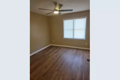 5595 Wells Circle, Stone Mountain, GA 30087 - Photo 19