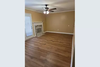 5595 Wells Circle, Stone Mountain, GA 30087 - Photo 7