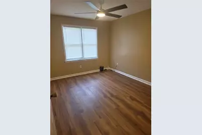 5595 Wells Circle, Stone Mountain, GA 30087 - Photo 17