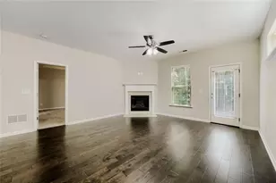 3080 Rivera Ct, Fairburn, GA 30213 - Photo 7
