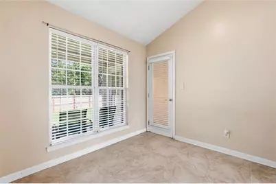 1016 Meadow Glen Circle, Fairburn, GA 30213 - Photo 17