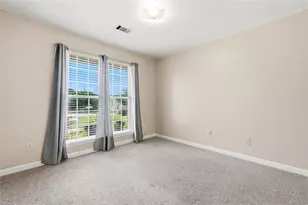 1016 Meadow Glen Cir, Fairburn, GA 30213 - Photo 19
