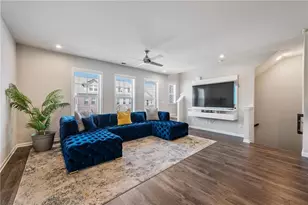 211 Mahone Dr, Lilburn, GA 30047 - Photo 17