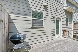 211 Mahone Dr, Lilburn, GA 30047 - Photo 25