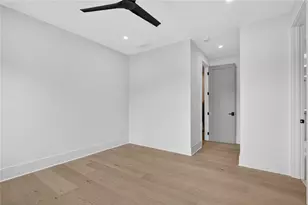 69 Maple St, Roswell, GA 30075 - Photo 31