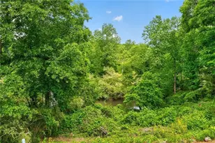 69 Maple St, Roswell, GA 30075 - Photo 13