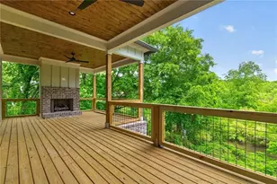 69 Maple St, Roswell, GA 30075 - Photo 11