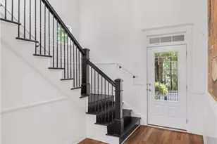 1929 Brantley Walk Ln NW, Atlanta, GA 30318 - Photo 3