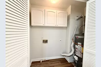 211 Abingdon Way, Sandy Springs, GA 30328 - Photo 45