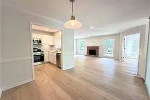 211 Abingdon Way, Sandy Springs, GA 30328 - Photo 25