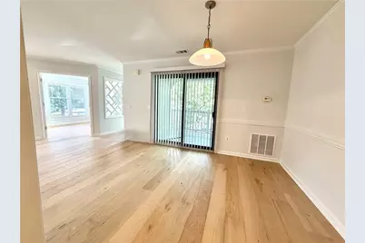211 Abingdon Way, Sandy Springs, GA 30328 - Photo 11