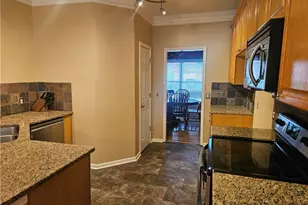 2545 Cobble Creek Ln, Grayson, GA 30017 - Photo 3