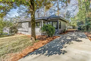 2272 Wallace Dr, Chamblee, GA 30341 - Photo 3
