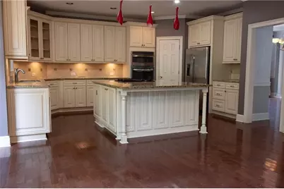1081 Willowood Lane SW, Atlanta, GA 30331 - Photo 15