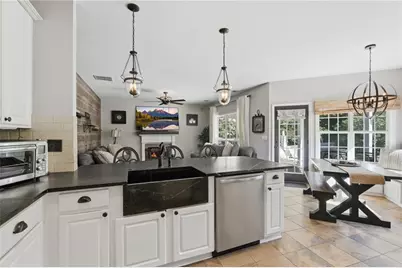 555 Kingsport Drive, Alpharetta, GA 30076 - Photo 15