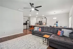 351 Pepin Ct, Hoschton, GA 30548 - Photo 3